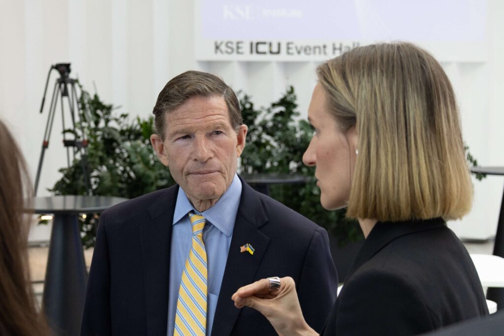 KSE hosted a briefing for members of the U.S. Congress on strengthening sanctions against Russia
