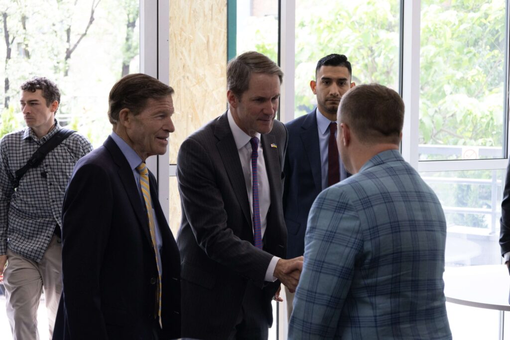 KSE hosted a briefing for members of the U.S. Congress on strengthening sanctions against Russia